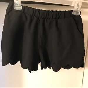 Black scalloped high waist shorts size M